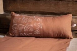 Saunakussen Pino Bruin 50×22 Cm – Rento -Zwembadbenodigdheden Winkel 601141 D 02 scaled 1