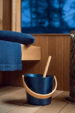 Rento Aluminium Design Lepel – Donkerblauw -Zwembadbenodigdheden Winkel 7079ab8a2484886bcb788c7a5cfc384a43dd3c002425a1a86f1c6686120bb012 1